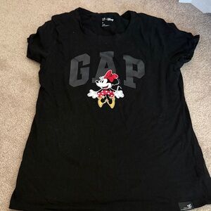 GAP Black Tee with Minnie Mouse Graphic